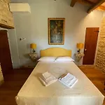 Corte Landriani 3* Montefelcino
