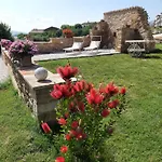 לינה וארוחת בוקר Corte Landriani Montefelcino