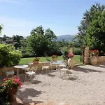 Corte Landriani 3* Montefelcino