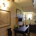 Corte Landriani 3*