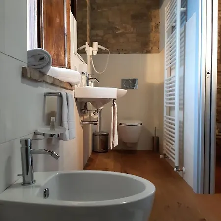 Corte Landriani Montefelcino