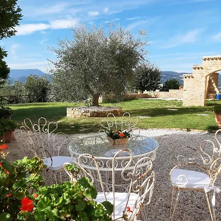 Corte Landriani ベッド・アンド・ブレックファスト Montefelcino