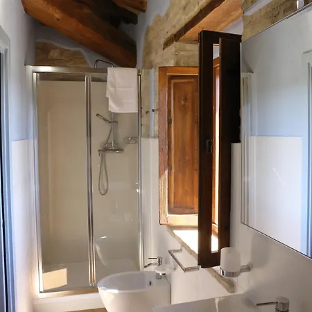 Corte Landriani 3* Montefelcino